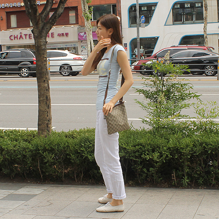 Gucci(����) 246413 GG �ΰ� PVC ũ�ν��� �̹���6 - ���̺��� �߰���ǰ