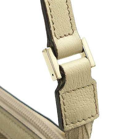 Gucci(����) 145750 GG�ΰ� �ڰ��� �Ŀ�ġ ����� [��������] �̹���3 - ���̺��� �߰���ǰ