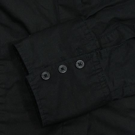 Armani(�Ƹ�����) ���� �̹���3 - ���̺��� �߰���ǰ