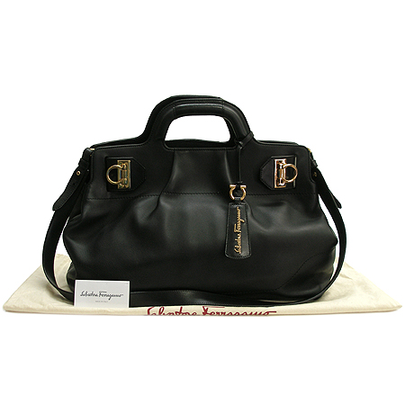 Ferragamo(��󰡸�) 21 C465 ���� ��ġ�� ��� ���� ���� ��Ʈ�� + ��� ��Ʈ�� �̹���5 - ���̺��� �߰���ǰ