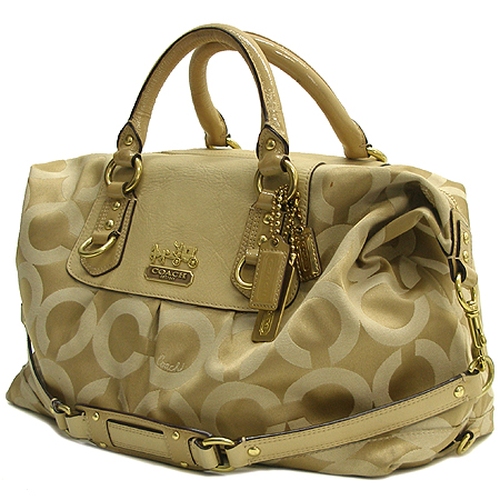 Coach(��ġ) 12943 �ɾ�Ʈ �ڰ��� 2WAY �̹���3 - ���̺��� �߰���ǰ