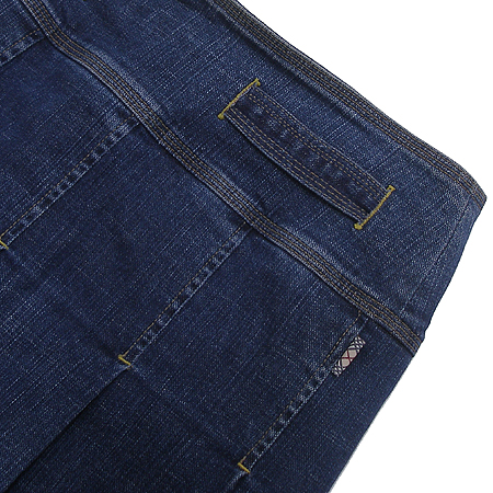 Burberry(������) û��ĿƮ �̹���3 - ���̺��� �߰���ǰ