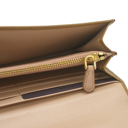 Prada(�����) 1M1037 ���ǾƳ� ���� ��Ŭ ������ �̹���4 - ���̺��� �߰���ǰ