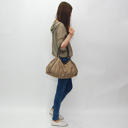 Gucci(����) 189835 GG �ΰ� �𰡵� ���� D�� ����� �̹���7 - ���̺��� �߰���ǰ