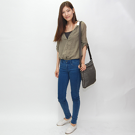 Prada(�����) VA0323 �к긯 ���� Ʈ���� ũ�ν��� �̹���7 - ���̺��� �߰���ǰ