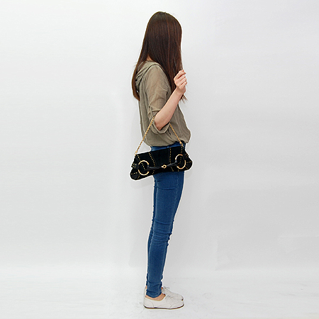 Gucci(����) 119085 ���� ��ġ�� ¡ ��� ���� �����̵� ü�� ����� �� Ŭ��ġ�� �̹���7 - ���̺��� �߰���ǰ