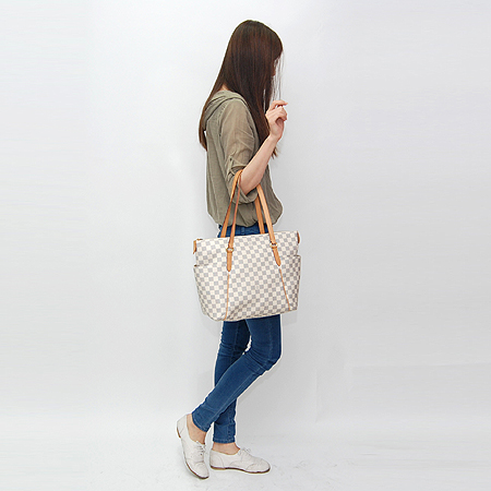 Louis Vuitton(���̺���) N51262 �ٹ̿� ���ָ� ĵ���� ��Ż�� MM ����� [�б�������] �̹���7 - ���̺��� �߰���ǰ