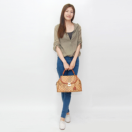 ALVIERO MARTINI (�˺񿡷� ����Ƽ��) L G164 9115 0575 ��Ʈ�� �̹���6 - ���̺��� �߰���ǰ