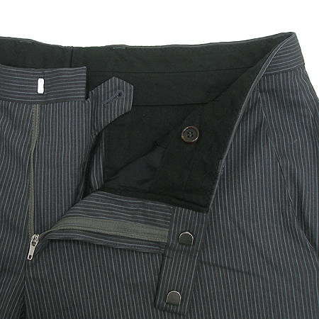 Hugo Boss(�ް�����) ���� �̹���2 - ���̺��� �߰���ǰ
