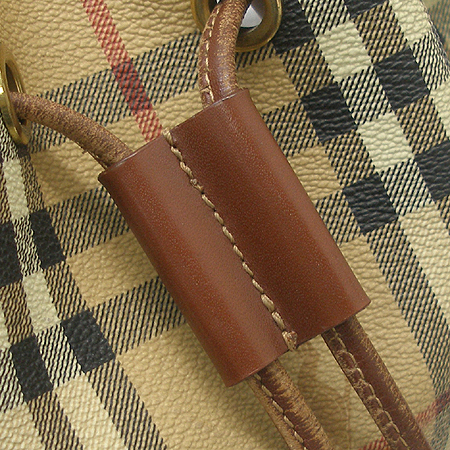 Burberry(������) Ŭ���� üũ PVC ������ ����� �̹���3 - ���̺��� �߰���ǰ