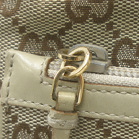 Gucci(����) 001 4198 GG�ΰ� �𰡵� ������ ����� �̹���3 - ���̺��� �߰���ǰ