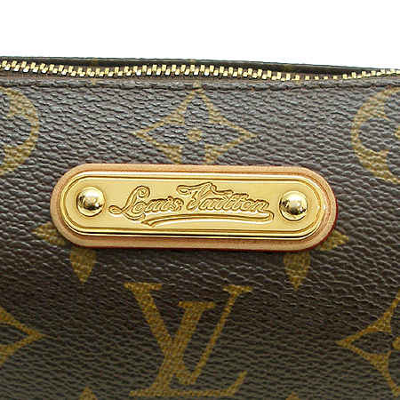 Louis Vuitton(���̺���) M95567 ���׷� ĵ���� ���� Ŭ��ġ 2WAY [��������] �̹���5 - ���̺��� �߰���ǰ