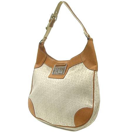 Dior(ũ����î���) �ΰ��к긯 ����� ȥ�� ����� �̹���3 - ���̺��� �߰���ǰ