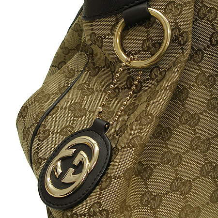 Gucci(����) 211943 GG �ΰ� �ڰ��� ��Ű ����� �̹���4 - ���̺��� �߰���ǰ