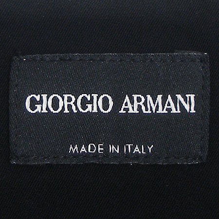 GIORGIO ARMANI(�������� �Ƹ�����) ���� �̹���4 - ���̺��� �߰���ǰ