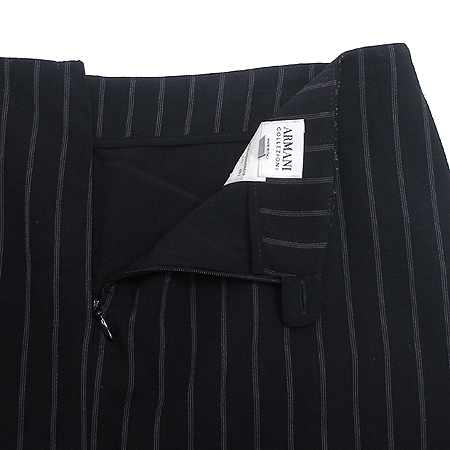 Armani COLLEZIONI(�Ƹ����� �÷�������) ��ĿƮ �̹���4 - ���̺��� �߰���ǰ