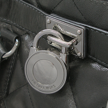 MICHAELKORS(����Ŭ �ھ) GBH132079 �ع��� ��Ƽ�� �Ǹ�Ż ��ÿ�� M ������ 2WAY [������û��] �̹���4 - ���̺��� �߰���ǰ