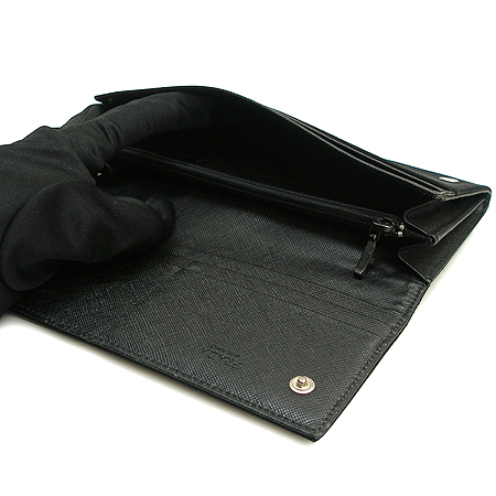 Prada(�����) �ﰢ �ΰ� �к긯 ������ [�б�������] �̹���3 - ���̺��� �߰���ǰ