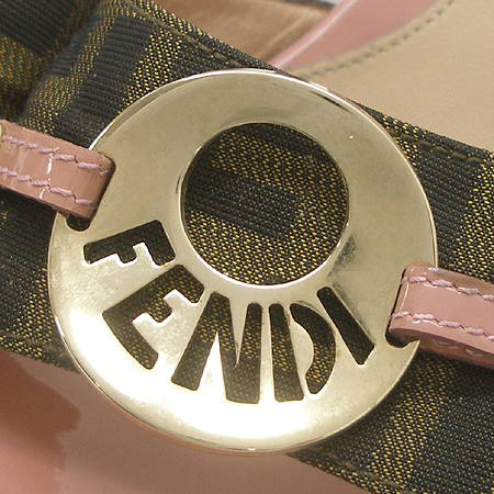 Fendi(���) FF�ΰ� ��ī �к긯 ��ũ ������ ���� ����ΰ� ������ ���� �̹���4 - ���̺��� �߰���ǰ