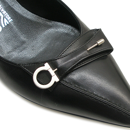 Ferragamo(��󰡸�) ���� ��Ż ��ġ�� ��� ������ ������ ���� �̹���4 - ���̺��� �߰���ǰ