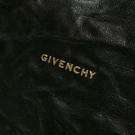 GIVENCHY(�����) 11L5250004 ��Ŭ ����Ų �ǵ��� M������ 2WAY [�б�������] �̹���4 - ���̺��� �߰���ǰ