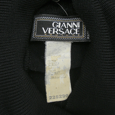 Versace(������ü) ���ÿ��ǽ� �̹���4 - ���̺��� �߰���ǰ