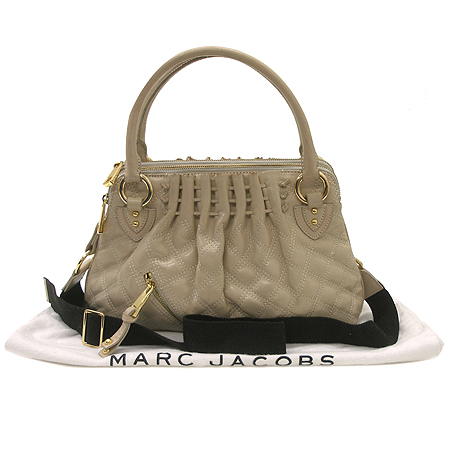Marc_Jacobs (��ũ �����߽�) ���� ���� ¤ ��Ʈ�� + ��� ��Ʈ�� [�д����] �̹���5 - ���̺��� �߰���ǰ
