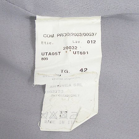 Armani COLLEZIONI(�Ƹ����� �÷�������) ���� ���ǽ� �̹���4 - ���̺��� �߰���ǰ