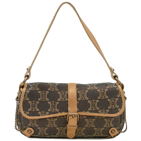 ������  �����