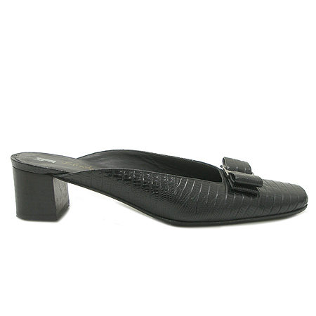 Ferragamo(��󰡸�) �������� ����ΰ� ������ ���� �̹���3 - ���̺��� �߰���ǰ