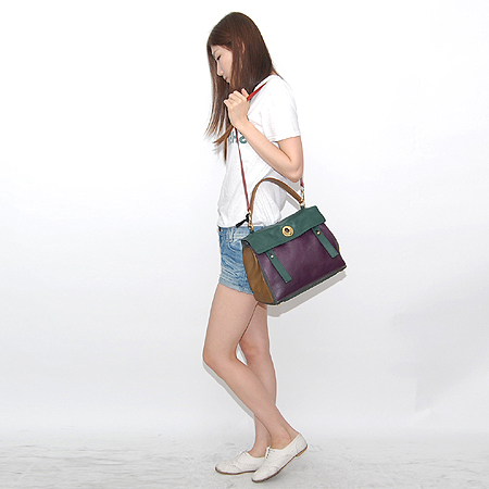YSL(�Ի��ζ�) 197149 2012�� �Ż� MUSE TWO(���� ��) ��Ʈ�� + ��� ��Ʈ�� [�б�����������2ȣ��] �̹���7 - ���̺��� �߰���ǰ