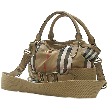 Burberry(������) ���μ� �к긯 �Ͽ콺üũ 2WAY [��������] �̹���3 - ���̺��� �߰���ǰ