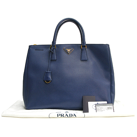 Prada(�����) BN1802 SAFFIANO LUX ���ǾƳ� ��Ʈ�� �̹���2 - ���̺��� �߰���ǰ