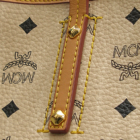 MCM(������) 2012�� S/S �Ż� ��ΰ� �̵�� ������Ʈ ���� ����� + ���� �Ŀ�ġ [�б�����������2ȣ��] �̹���4 - ���̺��� �߰���ǰ