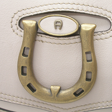 Aigner(���̱׳�) ���� �ΰ� ��� ���� ����� �̹���4 - ���̺��� �߰���ǰ