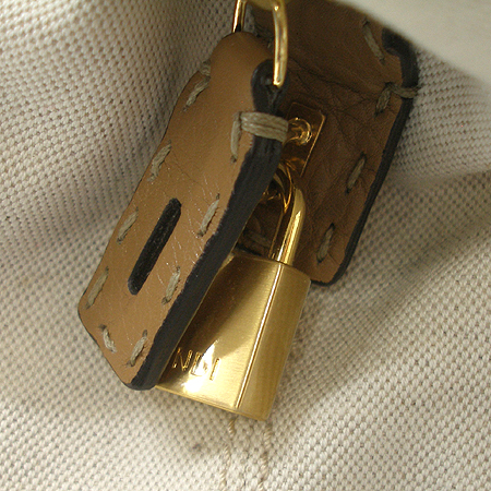 Fendi(���) 8BN232 �к긯+��Ƽ �÷� ���� �������� ����� [��������] �̹���3 - ���̺��� �߰���ǰ