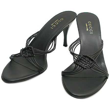 ����  ����