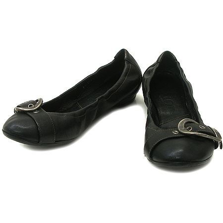 ���  ����