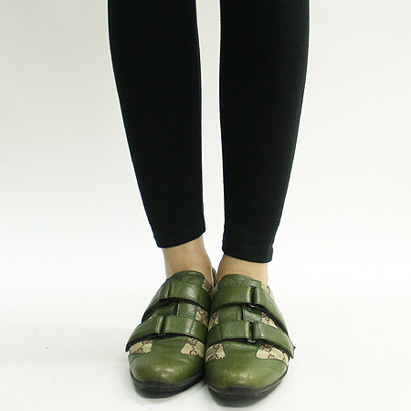 Gucci(����) 121830 GG�ΰ� ������ ����Ŀ�� �̹���6 - ���̺��� �߰���ǰ