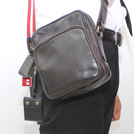 Bally(�߸�) TRANO-N ���� ���� ũ�ν��� �̹���7 - ���̺��� �߰���ǰ