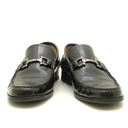 Ferragamo(󰡸)  ġ  