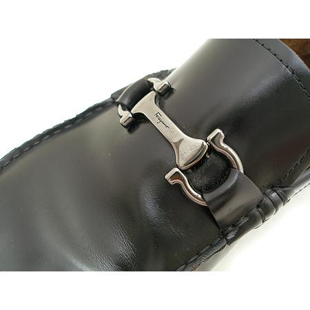 Ferragamo(󰡸)  ġ   ̹5 - ̺ ߰ǰ
