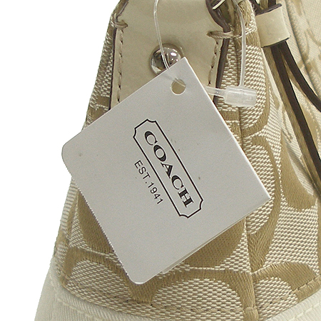 Coach(��ġ) 43933 �ñ״ϳ�ó �ڰ��� ���� ��Ʈ�� �̹���4 - ���̺��� �߰���ǰ