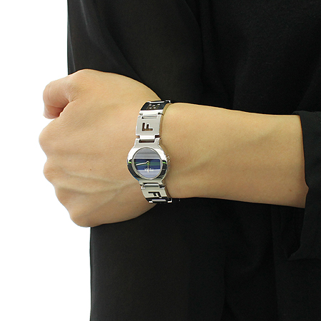 Fendi(���) 3050L ���� ��ƿ �ð� �̹���7 - ���̺��� �߰���ǰ