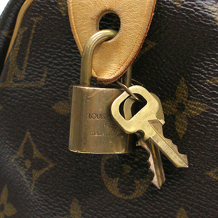 Louis Vuitton(���̺���) M41526 ���׷� ĵ���� ���ǵ�30 ��Ʈ�� [�б�������] �̹���5 - ���̺��� �߰���ǰ