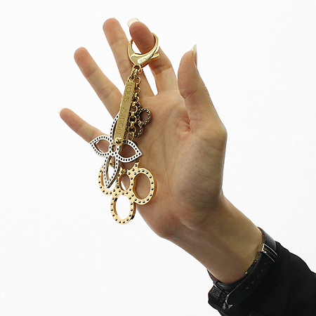 Louis Vuitton(���̺���) M66350 Ÿ���� �� �� ŰȦ�� [��������] �̹���7 - ���̺��� �߰���ǰ