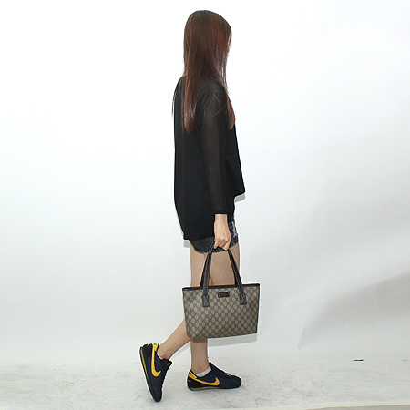 Gucci(����) 211138 GG�ΰ� PVC �ٰ� ����� �̹���7 - ���̺��� �߰���ǰ