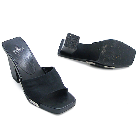 Fendi(���) ������ ������ ������ ���� �̹���2 - ���̺��� �߰���ǰ