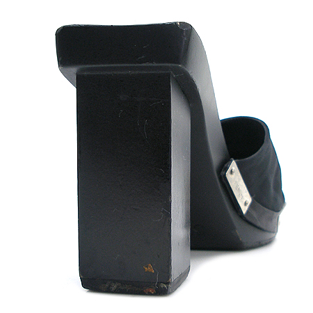 Fendi(���) ������ ������ ������ ���� �̹���4 - ���̺��� �߰���ǰ