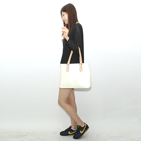 Louis Vuitton(���̺���) M91994 ���׷� ������ �귻Ʈ��� ����� �̹���7 - ���̺��� �߰���ǰ